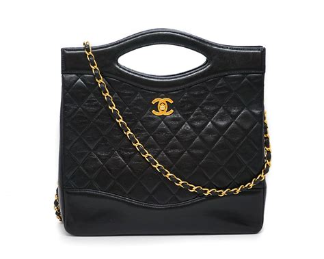 chanel bag classic mini|Mini classic handbag, Lambskin, black — Fashion .